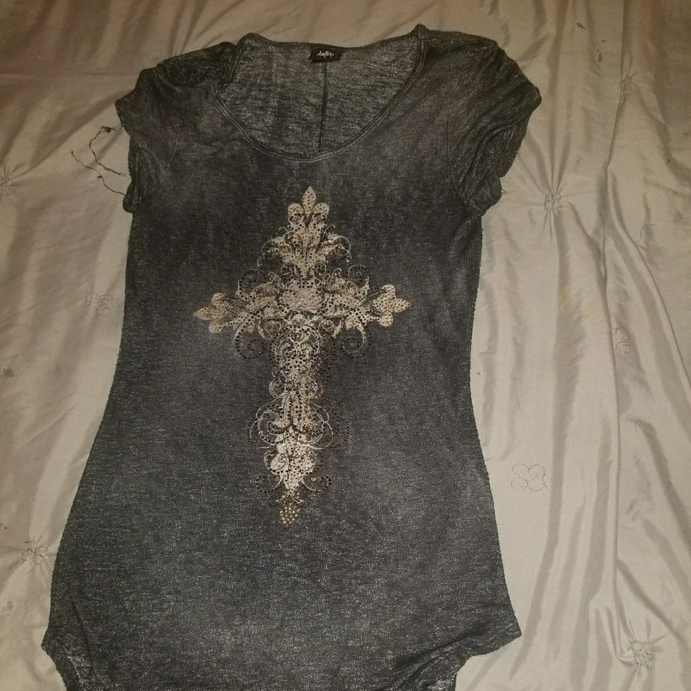 Day Trip shirt size s